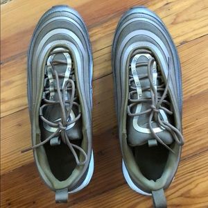 Bronze AirMax 97’s ⚡️